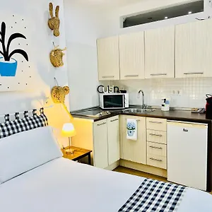 Estudio Luminoso Cerca De La Playa Apartamento
